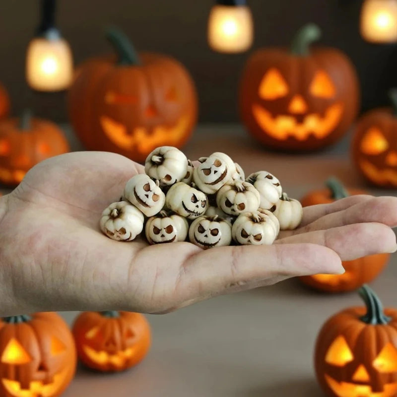 20/30Pcs Artificial Mini Pumpkin Decoration