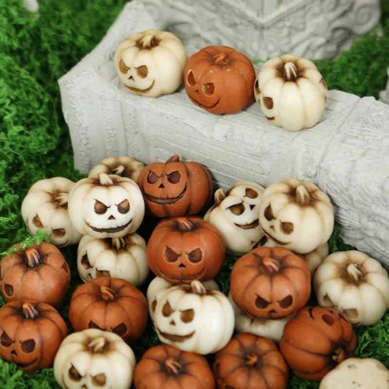 20/30Pcs Artificial Mini Pumpkin Decoration